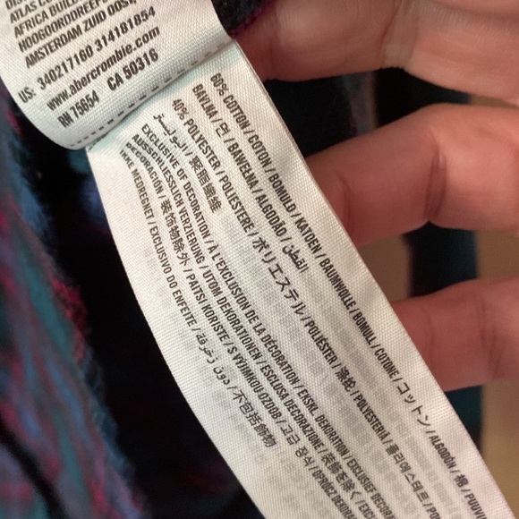 Hollister blue plaid long sleeve button down shirt size small, green, red plaid - Picture 5 of 5